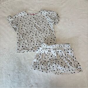 Cat & Jack matching set be T shirt and skirt 2T white with black polka dots